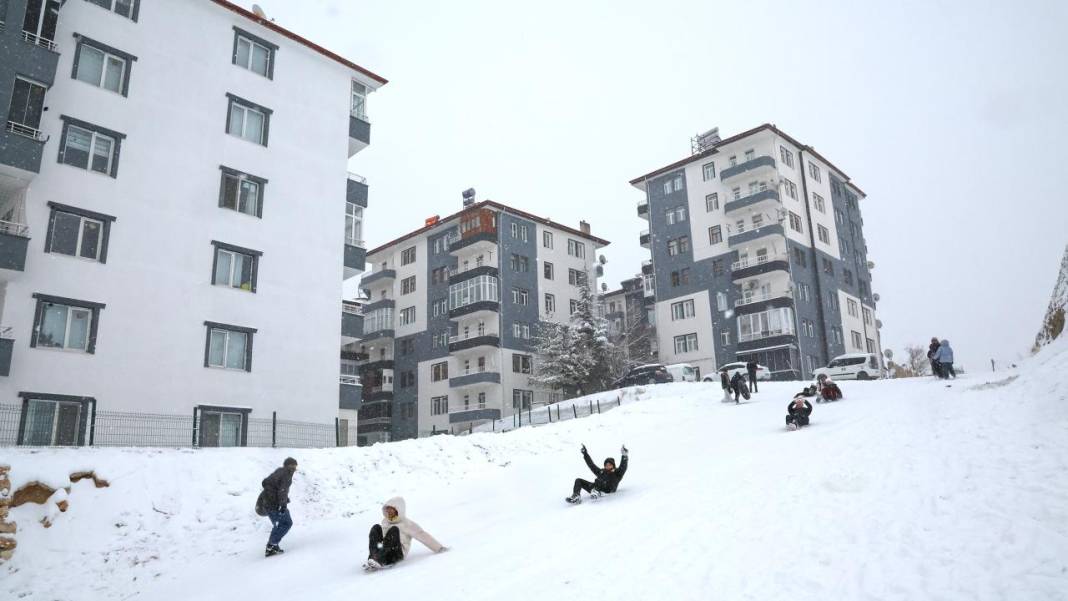 Yurdun çeşitli bölgelerinden kar manzaraları 13