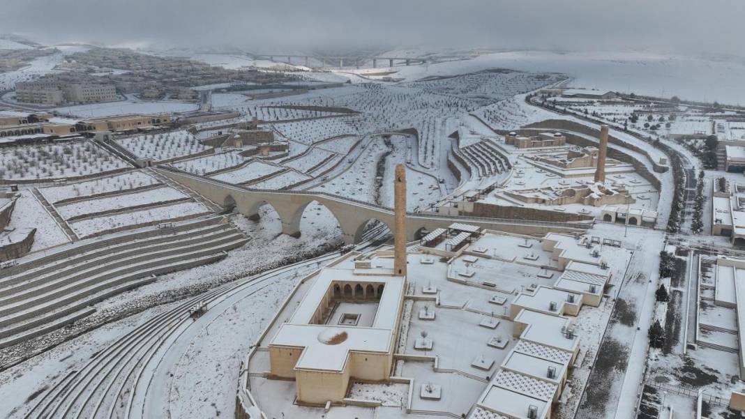 Yurdun çeşitli bölgelerinden kar manzaraları 20