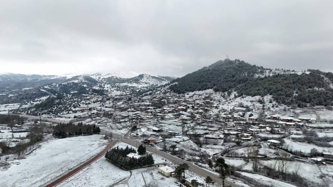 Yurdun çeşitli bölgelerinden kar manzaraları 7