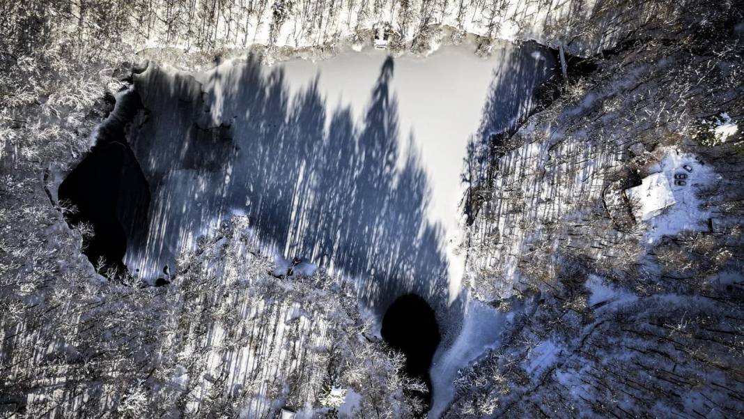 Yedigöller Milli Parkı beyaza büründü 14