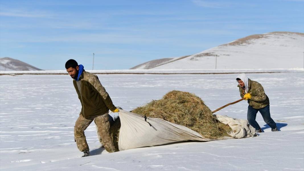Çatak'ta kış böyle geçiyor 7