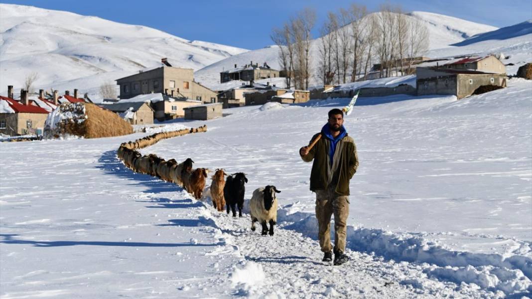 Çatak'ta kış böyle geçiyor 9