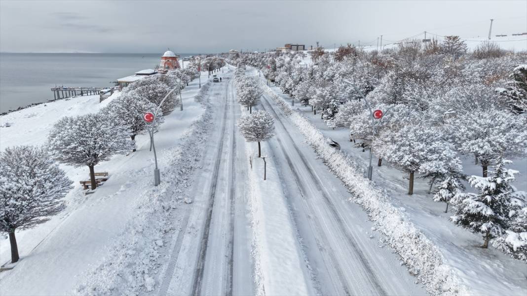 Yurtta beyaz rahmet kar yağışı ve soğuk hava etkili oluyor 18