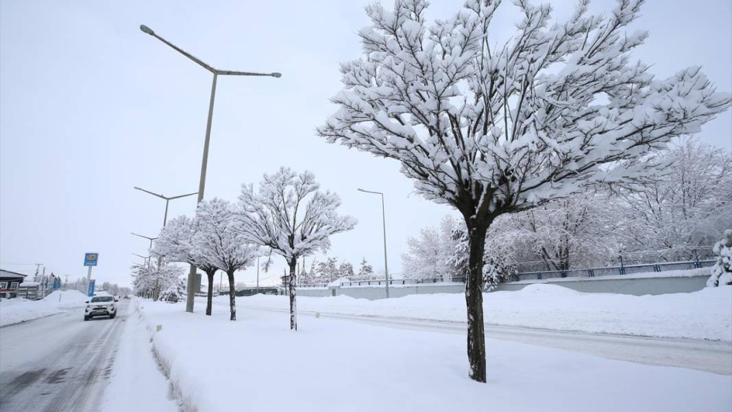 Yurtta beyaz rahmet kar yağışı ve soğuk hava etkili oluyor 4