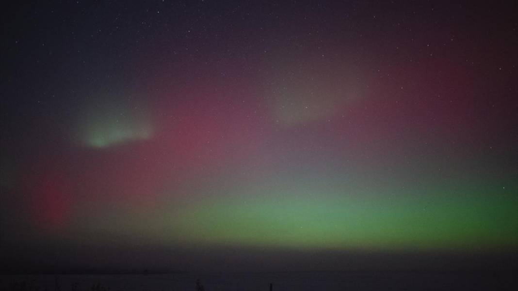 Macaristan'da rengarenk Kuzey Işıkları gözlemlendi 3