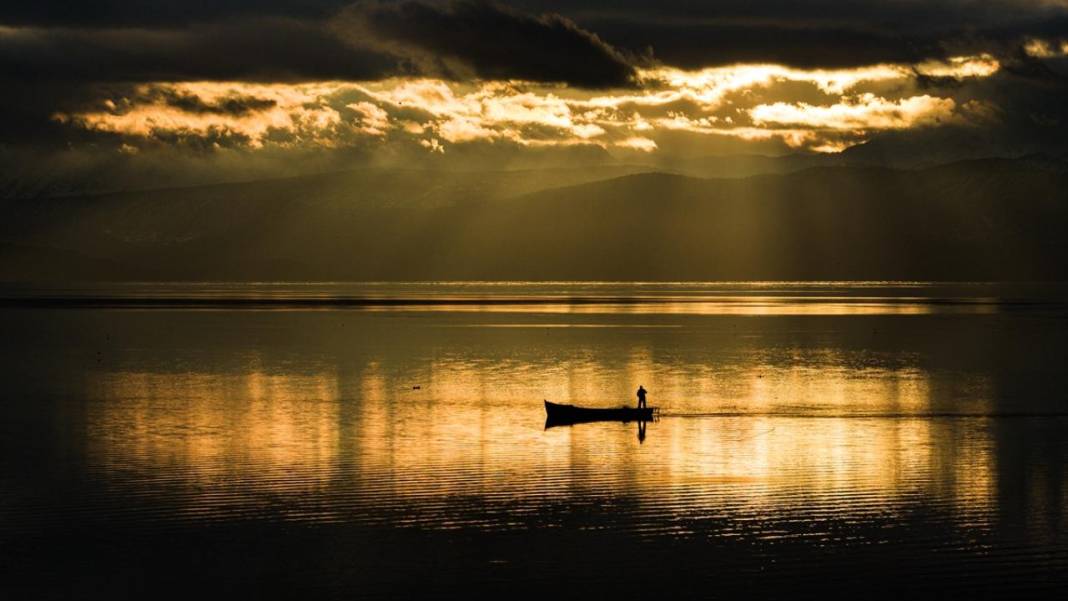 Beyşehir Gölü’nde gün batımı 8