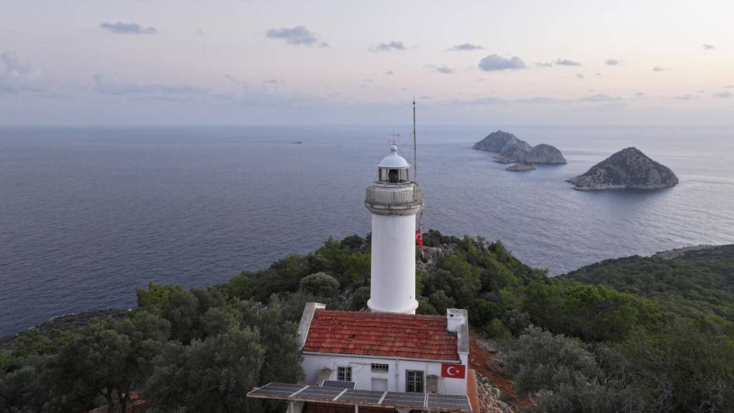 Gelidonya Feneri 90 yıldır denizcilere ışık oluyor 11