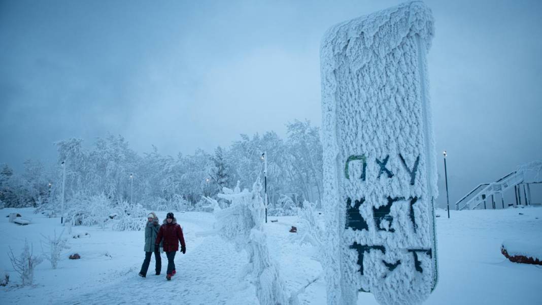 Bakınca bile üşüten görüntüler: Rusya eksi 40 16