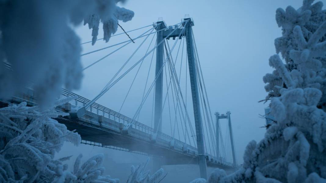 Bakınca bile üşüten görüntüler: Rusya eksi 40 4