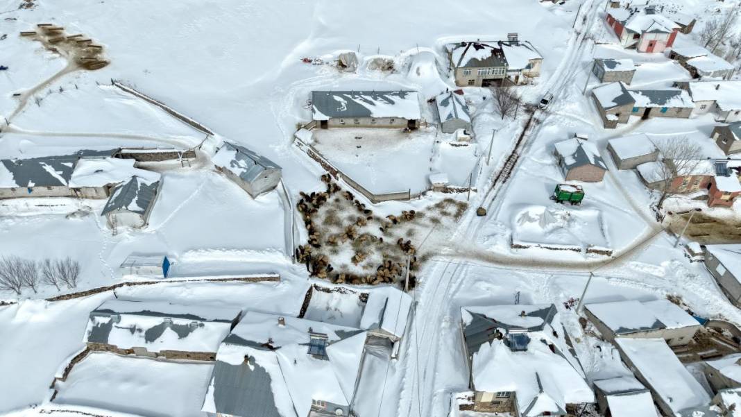 Karla kaplı köylerde yaşam 10