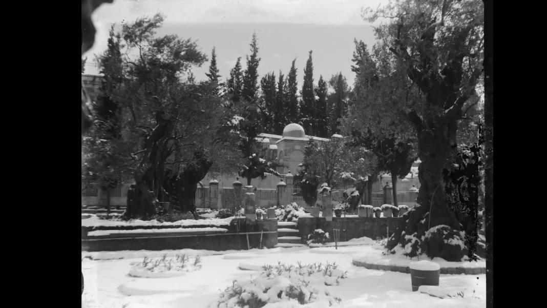 Tarih 1921: Kudüs karlar altında 12