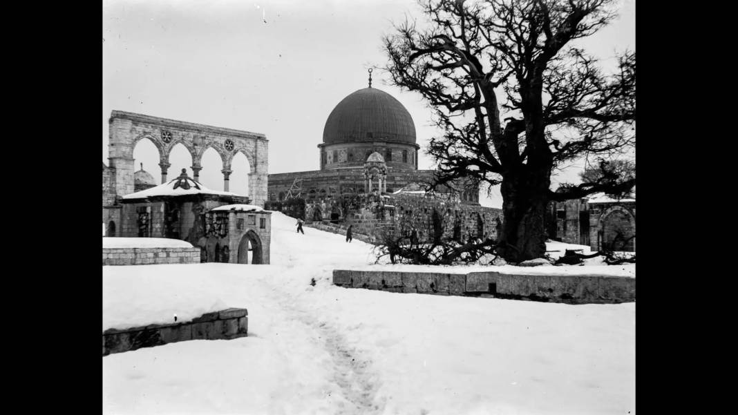 Tarih 1921: Kudüs karlar altında 17
