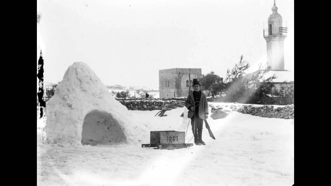 Tarih 1921: Kudüs karlar altında 19