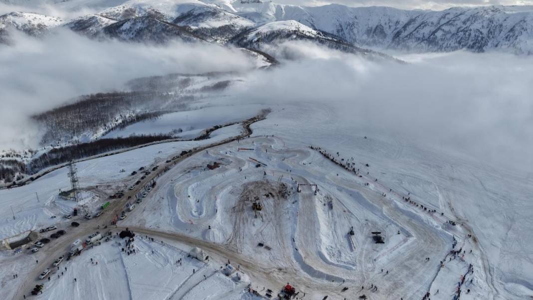 Handüzü Yaylası’nın bulut denizi 2