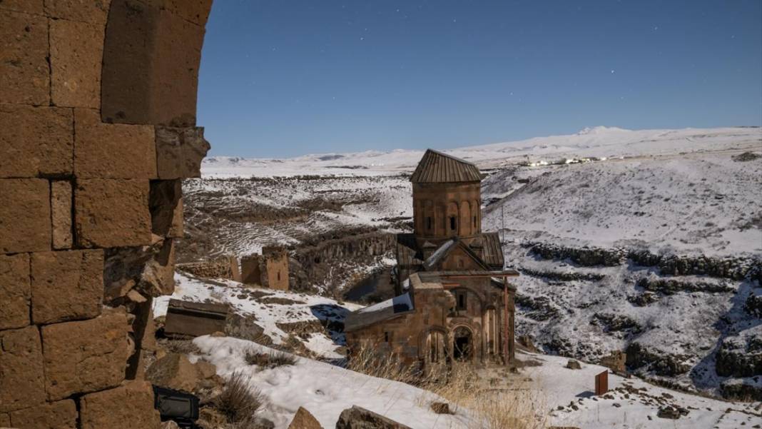 UNESCO Dünya Miras Listesi'ndeki Ani Ören Yeri'nde kış 8