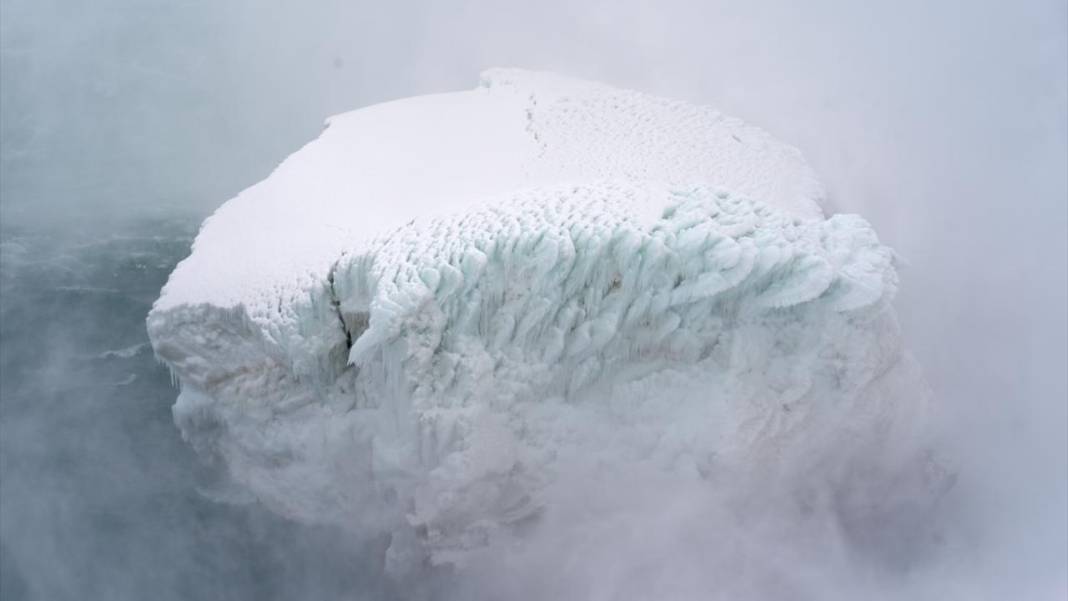 Niagara Şelalesi kısmen dondu 6