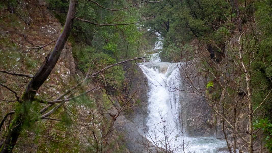 Antalya'daki Gelin Şelalesi ne güzel yaratılmış 1