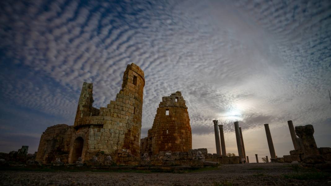 İlkbaharın ilk dolunayı Antalya'da ilgiyle izlendi 11