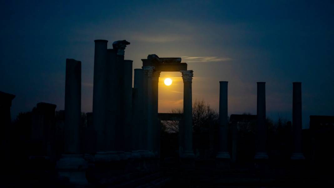 İlkbaharın ilk dolunayı Antalya'da ilgiyle izlendi 6