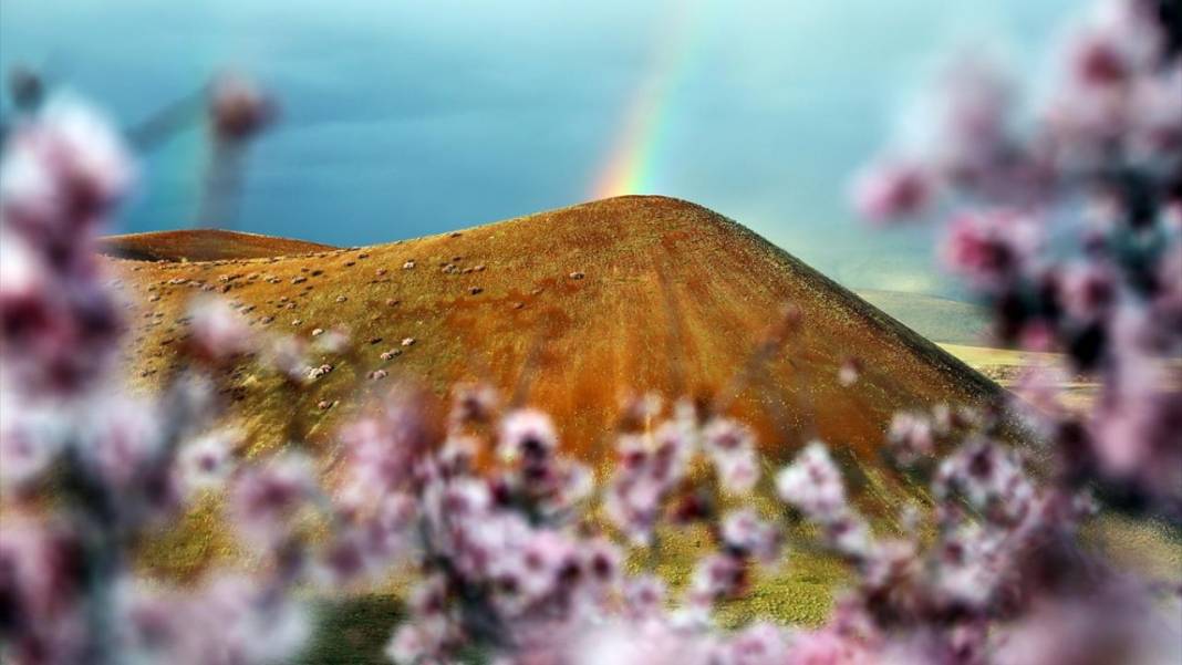Meke Krater Gölü’nde bahar güzelliği 5