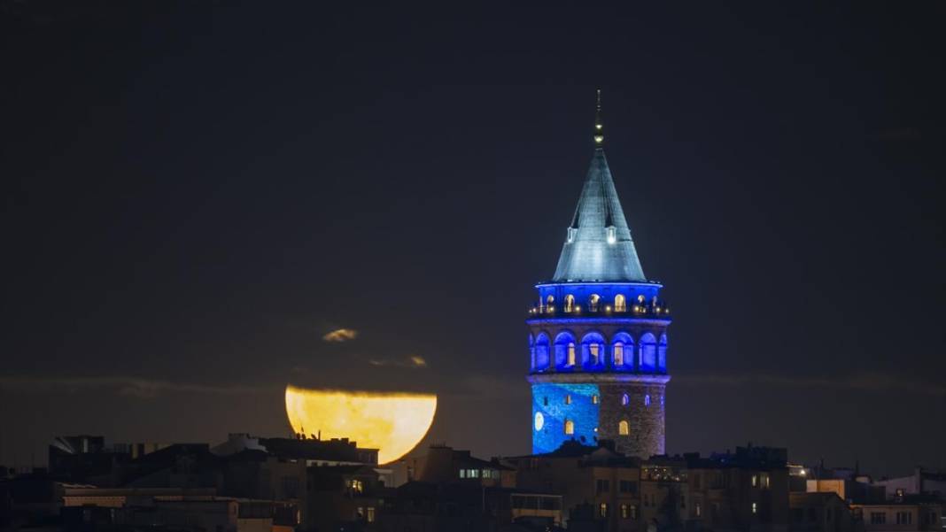 İstanbul'da dolunay 3