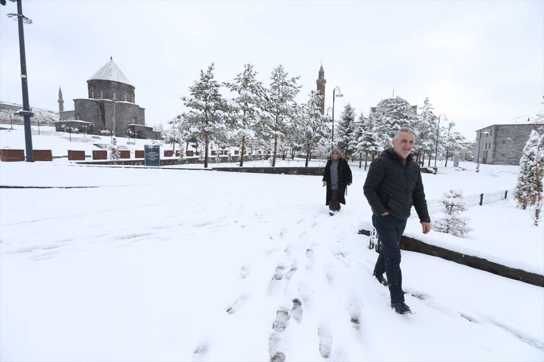 Birçok ilde Nisan ayında beyaz rahmet kar etkili oluyor 3