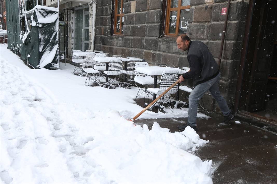 Birçok ilde Nisan ayında beyaz rahmet kar etkili oluyor 4