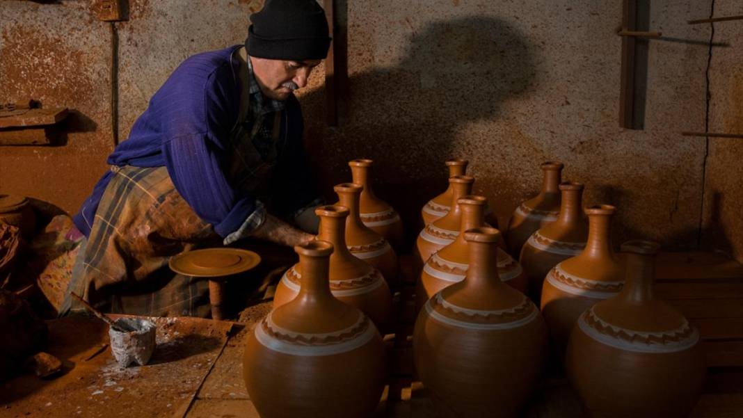 Çömlekçilik geleneği Karacasu'da devam ediyor 6