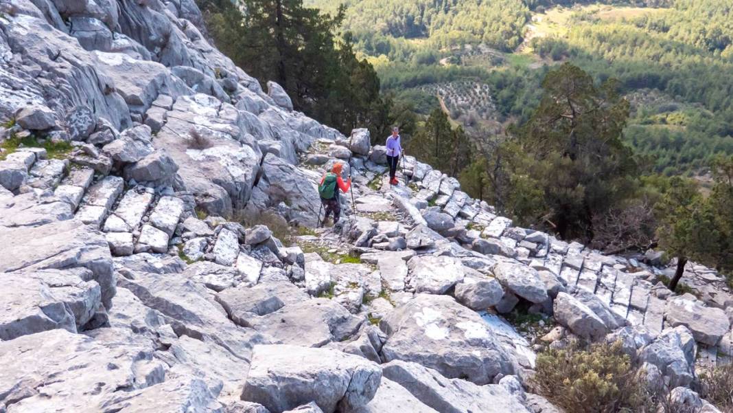 Bodrumkaya Tepesi'nin manzarası 'ruh'a iyi geliyor 10