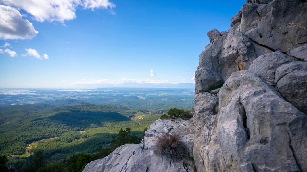 Bodrumkaya Tepesi'nin manzarası 'ruh'a iyi geliyor 2