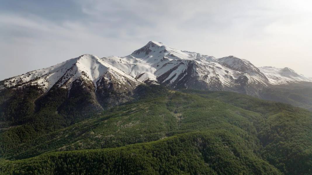 Beyşehir'de bir yanda kış, bir yanda bahar 8