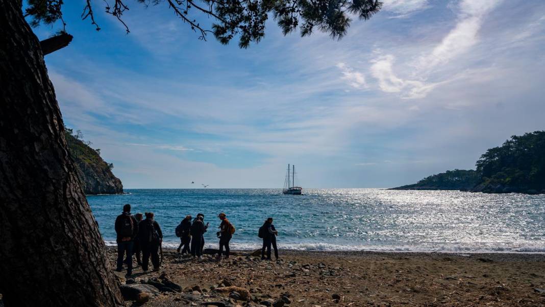 Mavi ve yeşili ile 'Cennet Koyu' 13