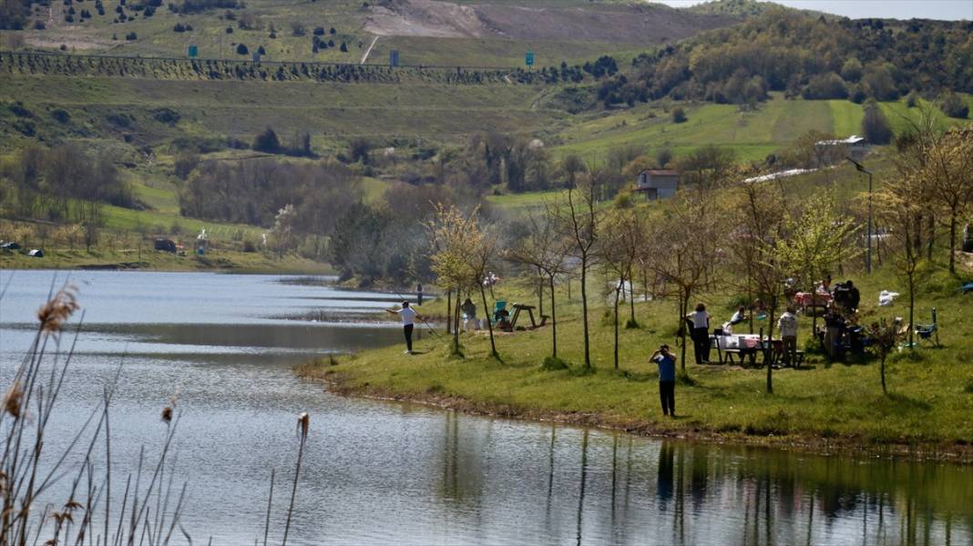 'Eski İstanbul Yolu' ilkbahar manzarasıyla alternatif gezi rotası oldu 1