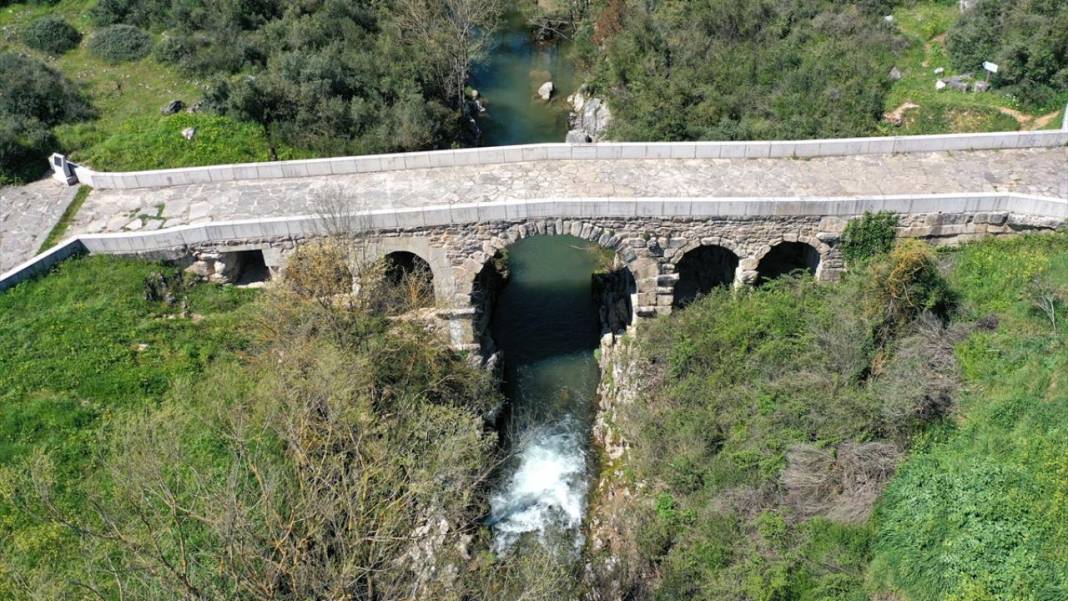 'Eski İstanbul Yolu' ilkbahar manzarasıyla alternatif gezi rotası oldu 10