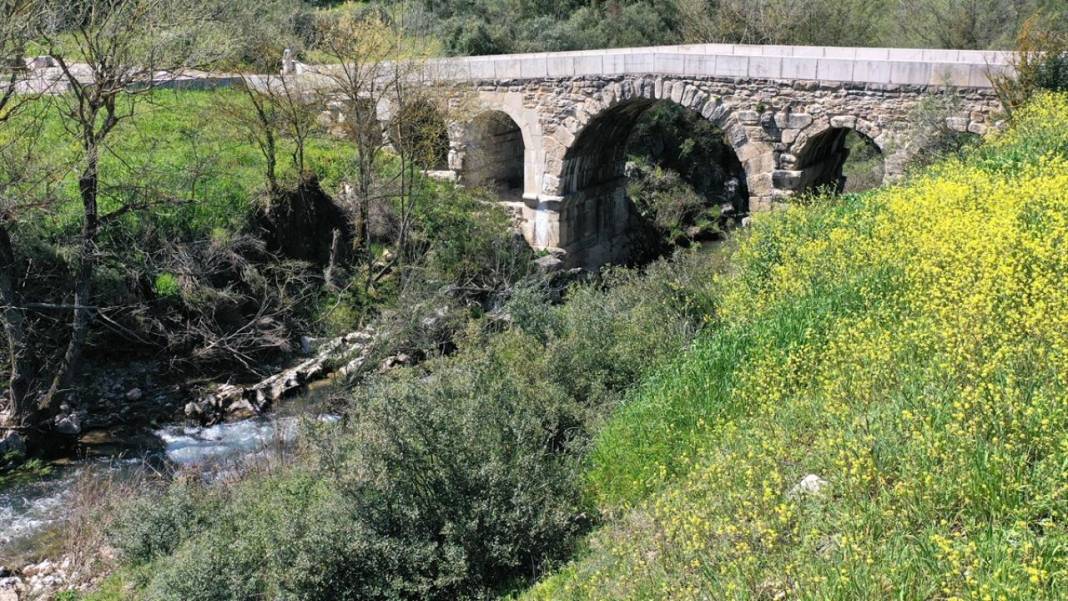 'Eski İstanbul Yolu' ilkbahar manzarasıyla alternatif gezi rotası oldu 11