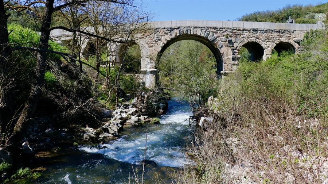 'Eski İstanbul Yolu' ilkbahar manzarasıyla alternatif gezi rotası oldu 3