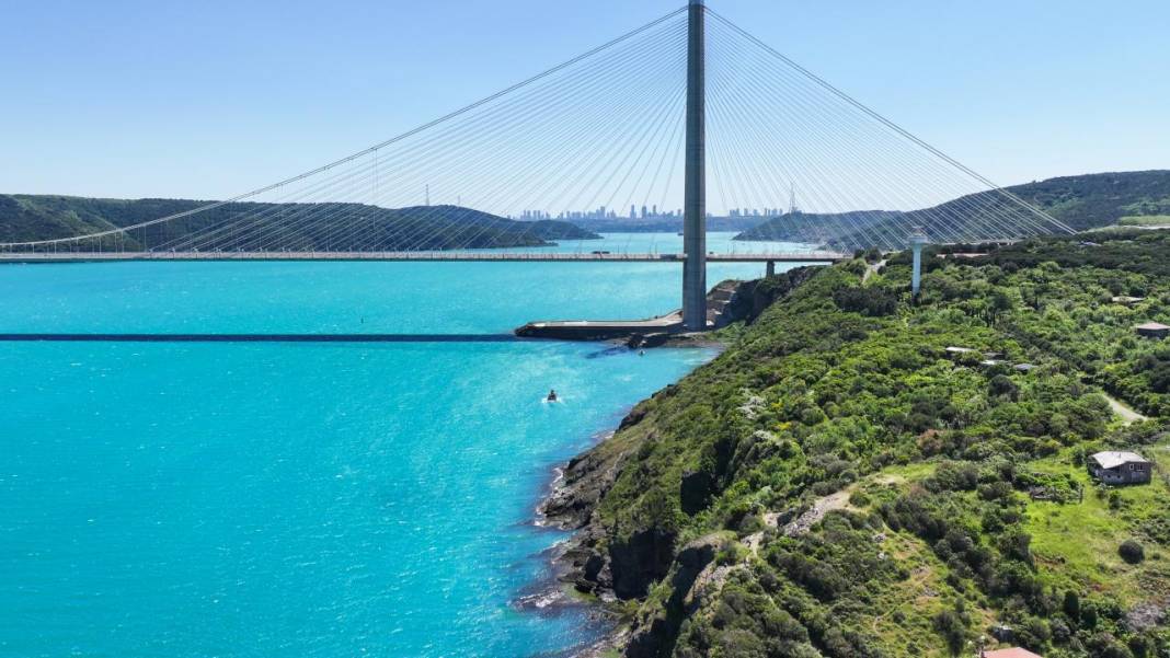 İstanbul Boğazı'nın turkuaz görüntüsü görenleri mest ediyor 14