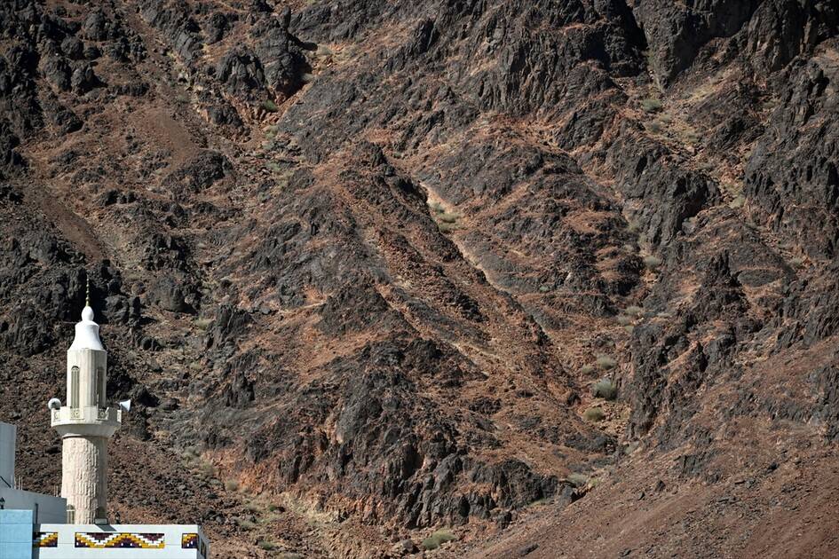 Medine'deki mukaddes mekan ve alanlarda hacıların ziyaretleri sürüyor 12