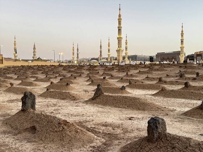Medine'deki mukaddes mekan ve alanlarda hacıların ziyaretleri sürüyor 6