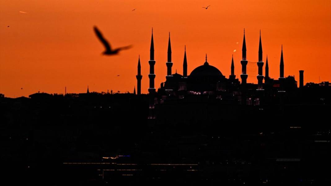 İstanbul'da hilal ve gün batımı 11