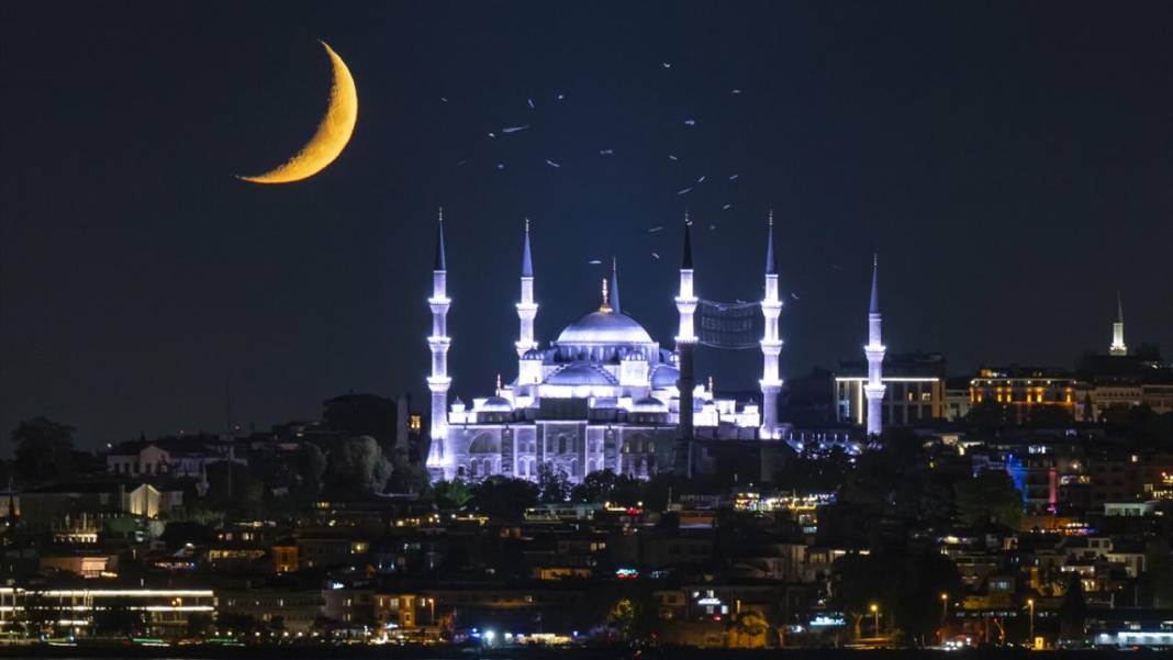 İstanbul'da hilal ve gün batımı 12