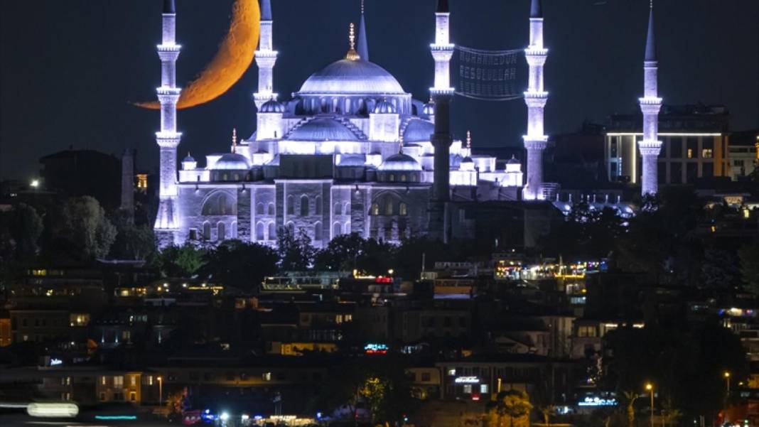İstanbul'da hilal ve gün batımı 2