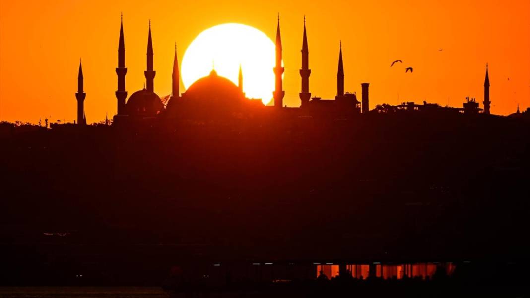 İstanbul'da hilal ve gün batımı 9