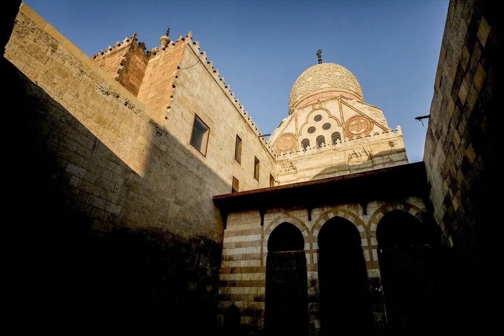Mısır'da İslam mimarisinin zirve eserlerinden: Sultan Kayıtbay Külliyesi 7