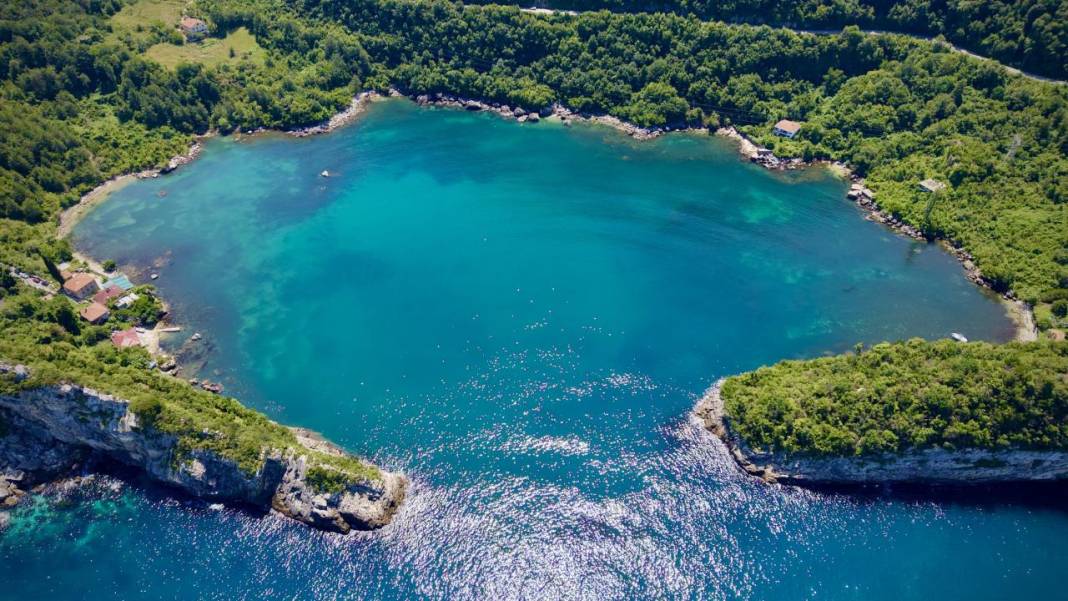 Yeşil ile mavinin buluştuğu adres: Gideros Koyu 2
