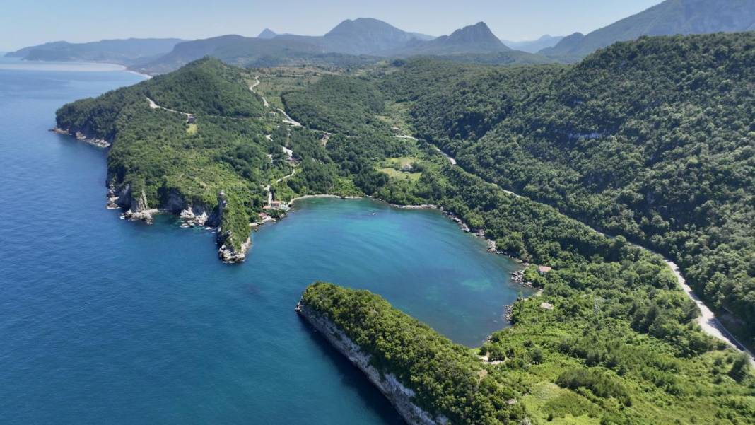 Yeşil ile mavinin buluştuğu adres: Gideros Koyu 22
