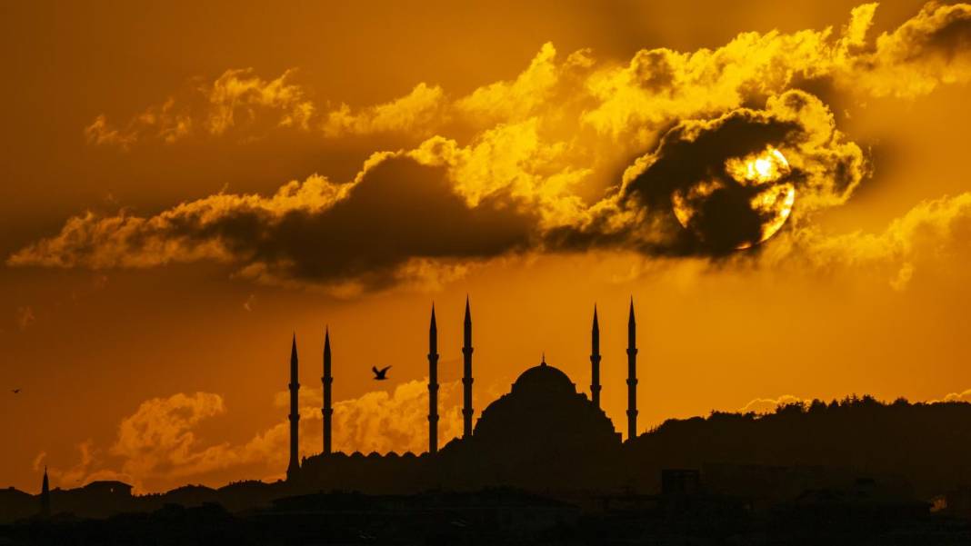 İstanbul'da gün doğumu manzarası 11