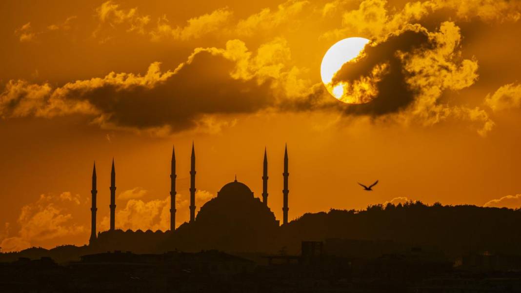 İstanbul'da gün doğumu manzarası 13