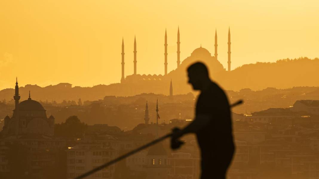İstanbul'da gün doğumu manzarası 19