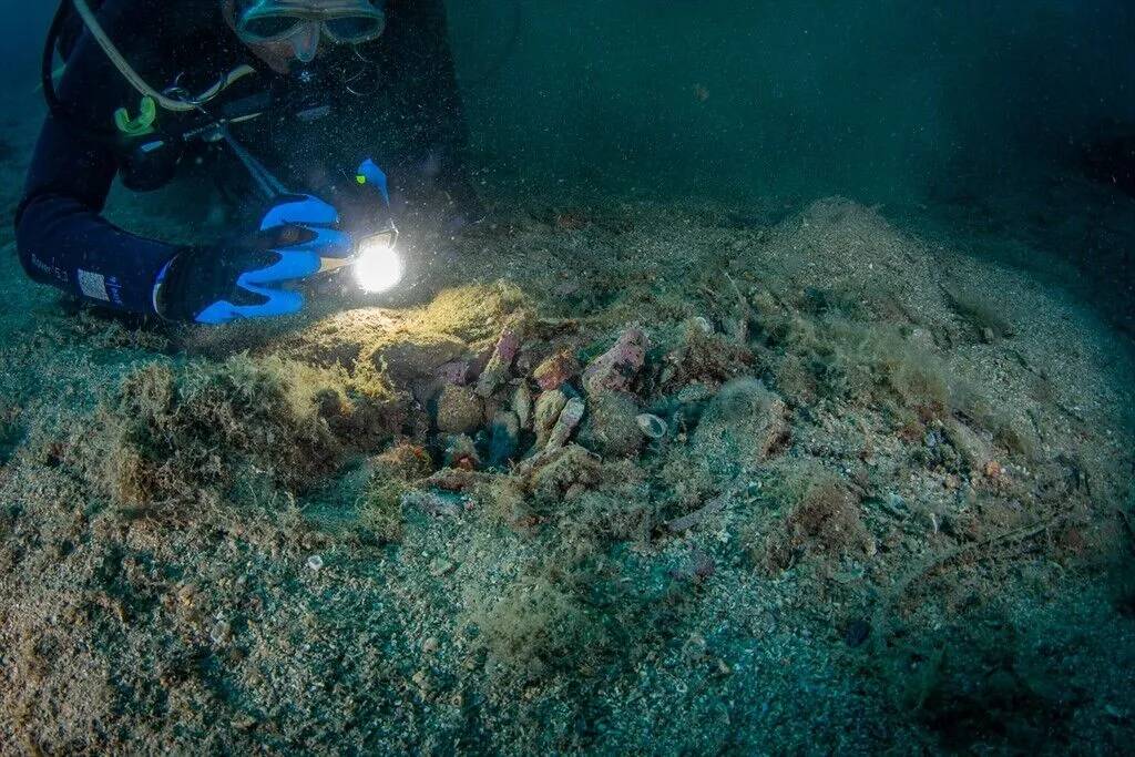 Kuşadası'nın su altı güzelliklerini keşfediyorlar 10